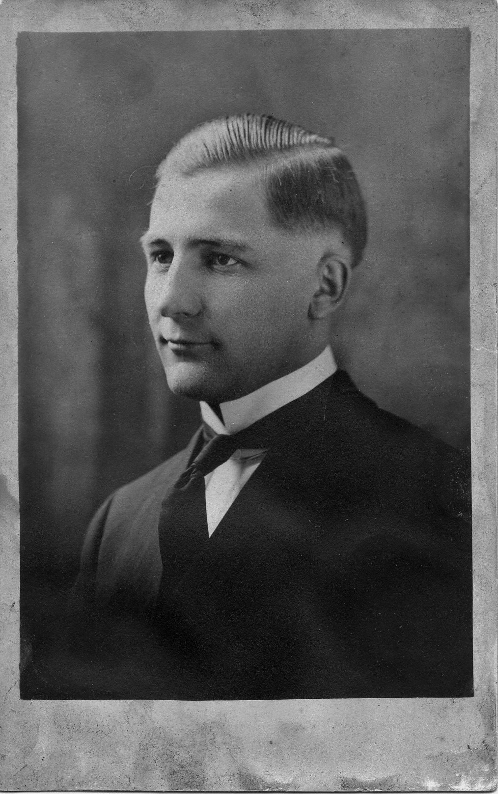 Elias Lavern Day (1896 - 1978) Profile